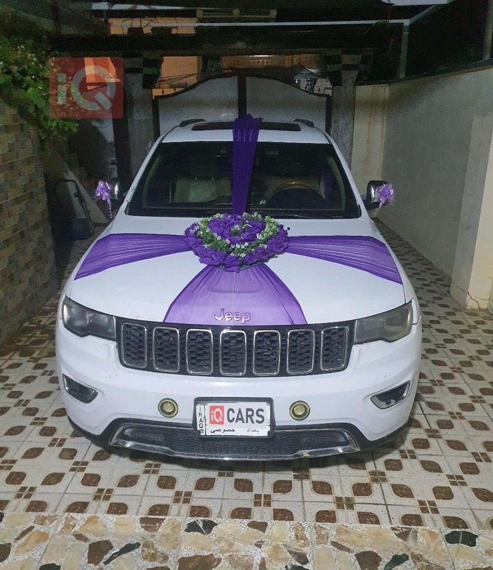 جيب جراند شيروكي